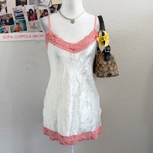 Vintage Y2K Deadstock Sequin Beaded Lace Trim Cami Tank